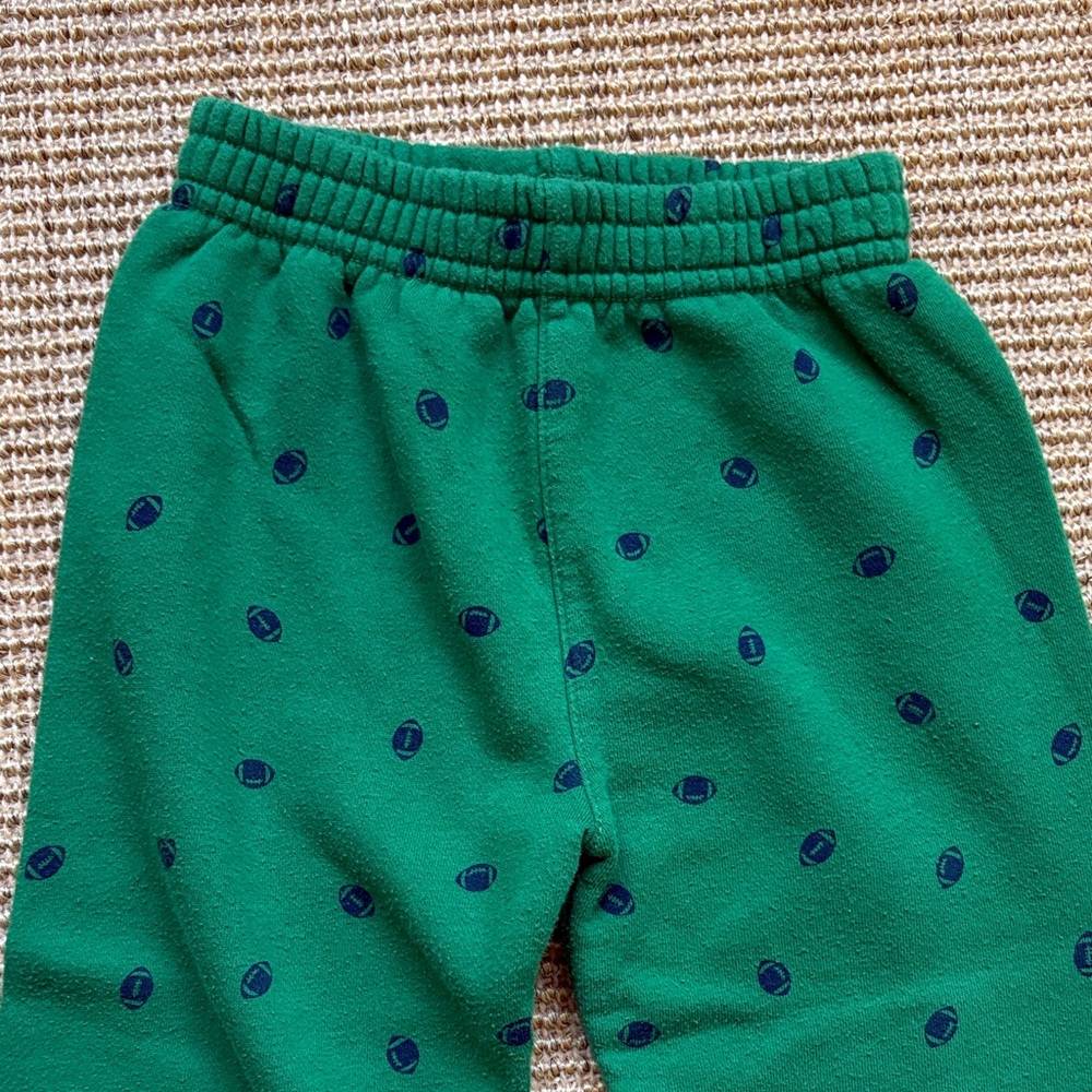 3T Matching Set with Football Pattern - Picture 3 of 3